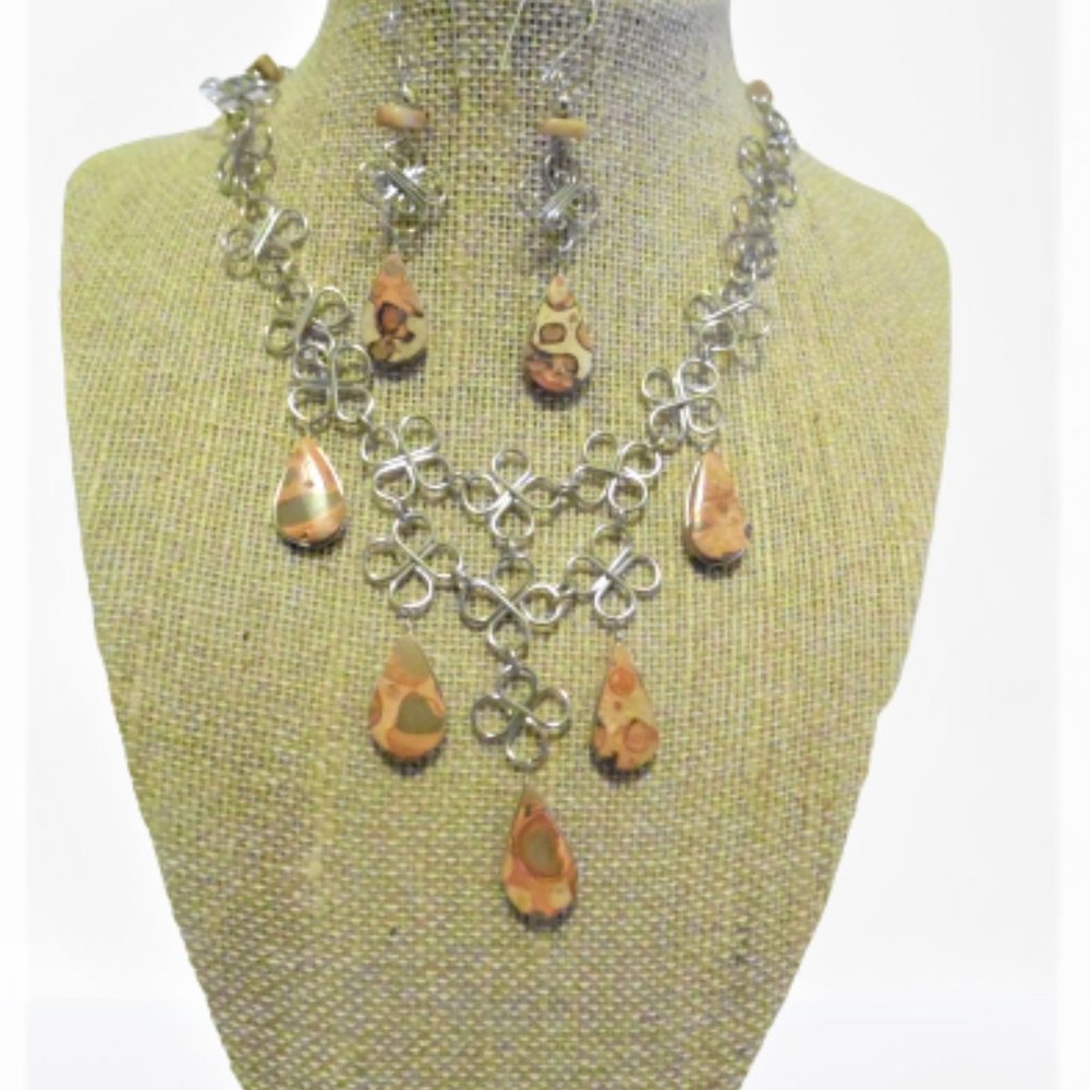 Leopard Skin  Semiprecious  Stone Necklace and Earrings Set